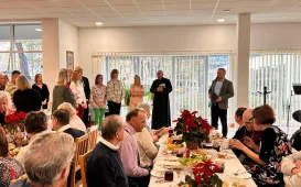 Świąteczne spotkanie z podopiecznymi DPS