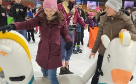 Ferie na lodowisku 2025