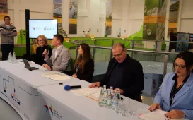 Ferie zimowe 2025 - konferencja prasowa