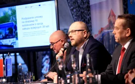 Podpisanie umowy na zakup autobusów elektrycznych