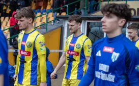 Inauguracja rundy wiosennej III ligi piłki nożnej - ZKS Elana 1968 vs. Flota Świnoujście