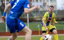 Inauguracja rundy wiosennej III ligi piłki nożnej - ZKS Elana 1968 vs. Flota Świnoujście