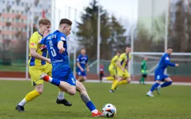 Inauguracja rundy wiosennej III ligi piłki nożnej - ZKS Elana 1968 vs. Flota Świnoujście