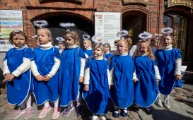 Odsłonięcie rzeźby anioła, 6.05.2025 r. 