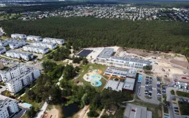 Przedszkole i powstająca szkoła przy ul. Grasera