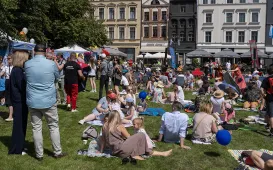 Śniadanie na trawie 