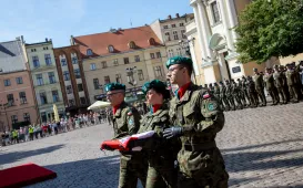 Promocja oficerska na Rynku Staromiejskim