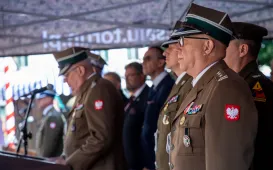 Promocja oficerska na Rynku Staromiejskim