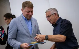 Wizyta uczestników obozu „Młodzież dla pokoju” w Urzędzie Miasta Torunia