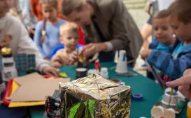 Odkrywcy - piknik naukowy przy CN Młyn Wiedzy