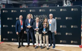 Cheerleading to sport