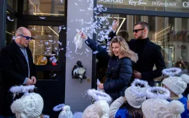 Aniołek prz ul. Szczytej 6 odsłonięty, 2.03.2026