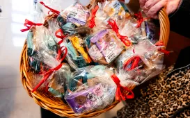 „Piękna i Bestia” w wykonaniu Teatru „Czy TAK, czy NIE?”