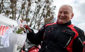 Święconka w kasku – wielkanocna tradycja na dwóch kołach