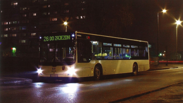 Na zdjęciu: autobus linii nr 26
