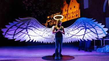 Aniołowie wolności podczas Bella Skyway Festiwal
