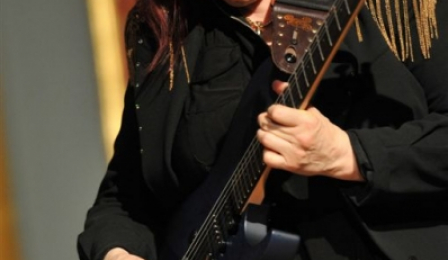 Jennifer Batten - gitarzystka Michaela Jacksona w Toruniu